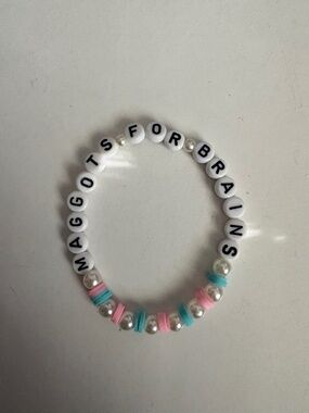 Olivia Rodrigo “maggots for brains” bracelet